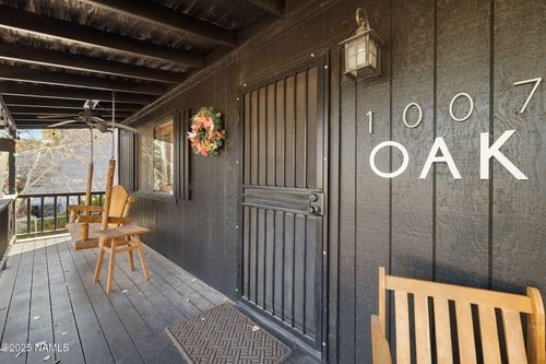 1007 W Oak St, Williams, AZ, 86046-2853 | Card Image