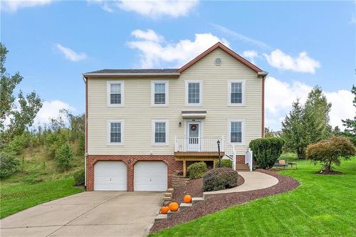 3360 Lenox Dr, Pittsburgh, PA, 15238-1192 | Card Image