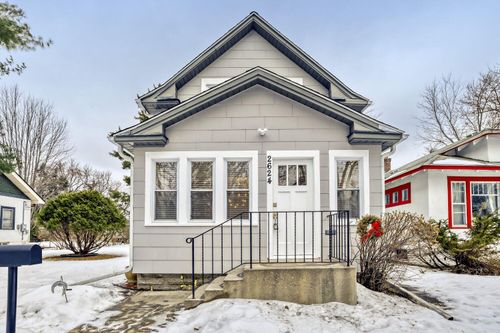 2624 35th Ave S, Minneapolis, MN, 55406-1740 | Card Image