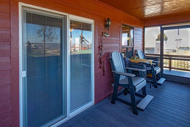 240 Coco Loop, House other with 2 bedrooms, 2 bathrooms and 2 parking in Pointblank TX | Image 27