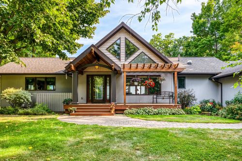 7002 Maple Beach Ct Ne, Bemidji, MN, 56601-8484 | Card Image