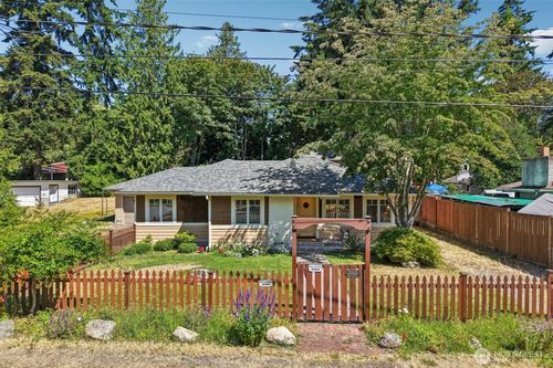 1620 N 183rd Street, Shoreline, WA, 98133 | Card Image