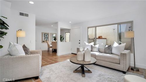 3 Varesa, Irvine, CA, 92620-2590 | Card Image