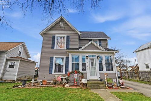 316 Maplewood St, Willard, OH, 44890-1531 | Card Image
