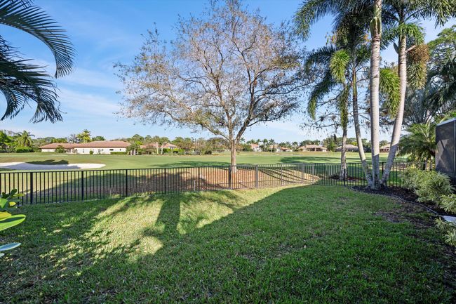 9445 E Fairway Ter, House other with 3 bedrooms, 3 bathrooms and null parking in West Palm Beach FL | Image 30