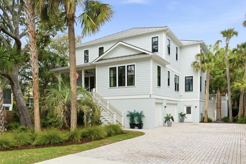8 29th Ave, Isle of Palms, SC, 29451-2429 | Card Image