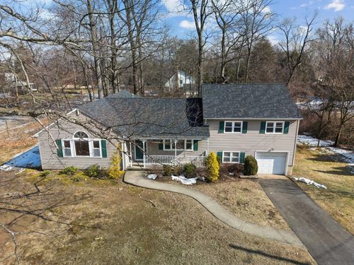 68 Rowan Rd, Pearl River, NY, 10965-2835 | Card Image