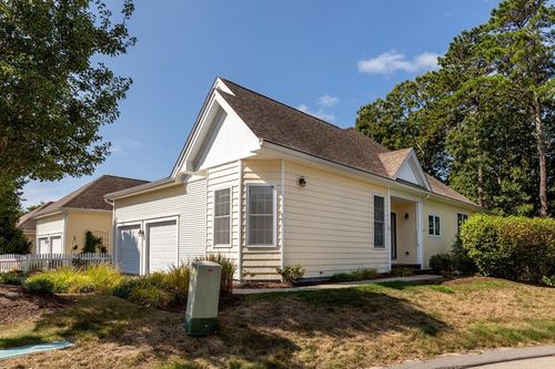 99-99 Old Field Rd, Plymouth, MA, 02360-6504 | Card Image