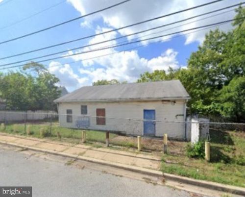 802 61st Ave, FAIRMOUNT HEIGHTS, MD, 20743-1701 | Card Image