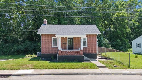 512 Peters Ave, Troy, OH, 45373-3976 | Card Image