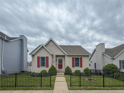 2608 E Florida Ave, Urbana, IL, 61802-4726 | Card Image