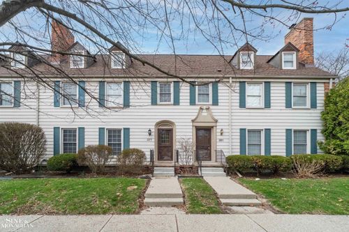 377 Rivard Blvd, Grosse Pointe, MI, 48230-1625 | Card Image