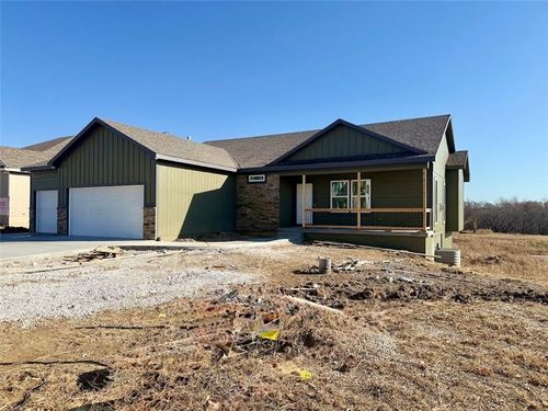 1313 N Holland Dr, Independence, MO, 64056-3116 | Card Image