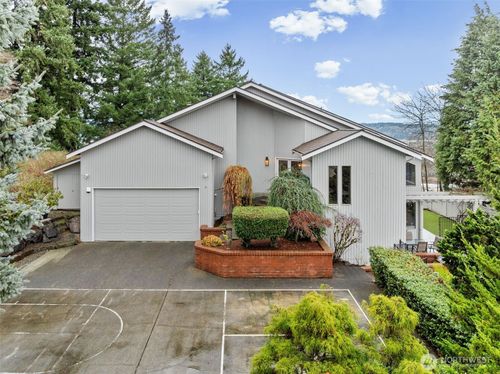 2432 T Street Nw, Auburn, WA, 98001 | Card Image