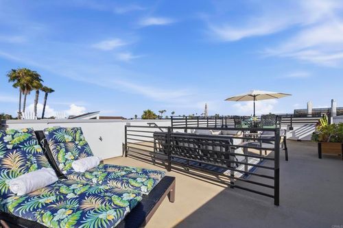 3-1566 Vista Del Mar Way, Oceanside, CA, 92054-5982 | Card Image