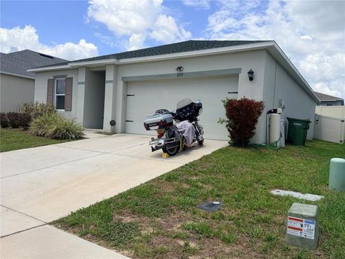 297 Meadowbrook Blvd, Winter Haven, FL, 33881-9751 | Card Image