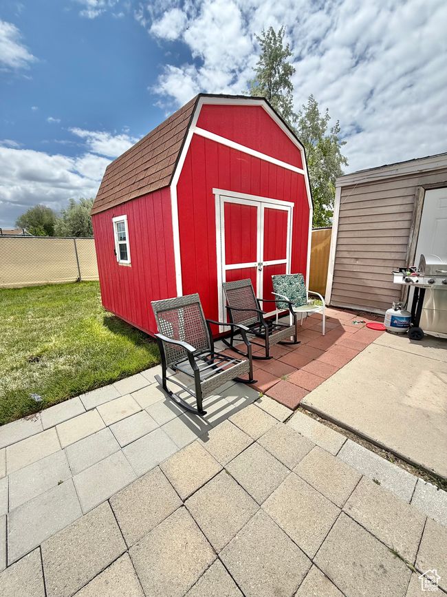 View of shed | Image 12
