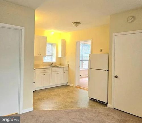 apt-4-1223 N Keim St, POTTSTOWN, PA, 19464-2549 | Card Image
