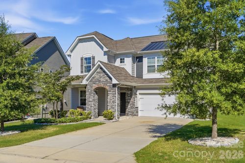 2018 Killian Creek Dr, Denver, NC, 28037-0380 | Card Image