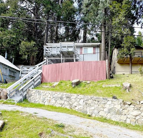 726 Golden Dr, Lake Arrowhead, CA, 92352 | Card Image