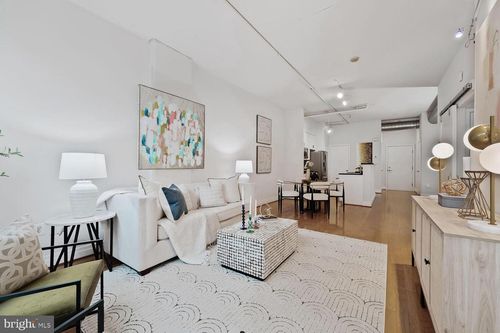 apt-217-2020 12th St Nw, WASHINGTON, DC, 20009-7575 | Card Image