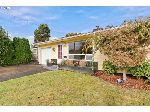 2566 Taylor Ave, Longview, WA, 98632 | Card Image