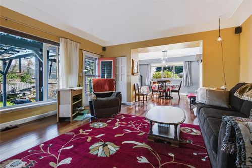 5470 Greenard St, Port Alberni, BC, V9Y6T8 | Card Image