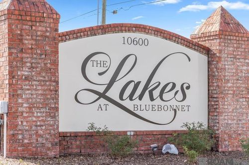 60100 Lakes Blvd, Baton Rouge, LA, 70810 | Card Image
