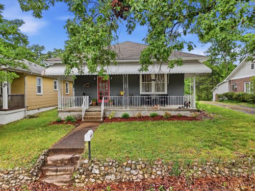 709 Dallas Rd, Chattanooga, TN, 37405-2743 | Card Image