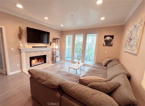 207-2233 Martin, Irvine, CA, 92612-1417 | Card Image