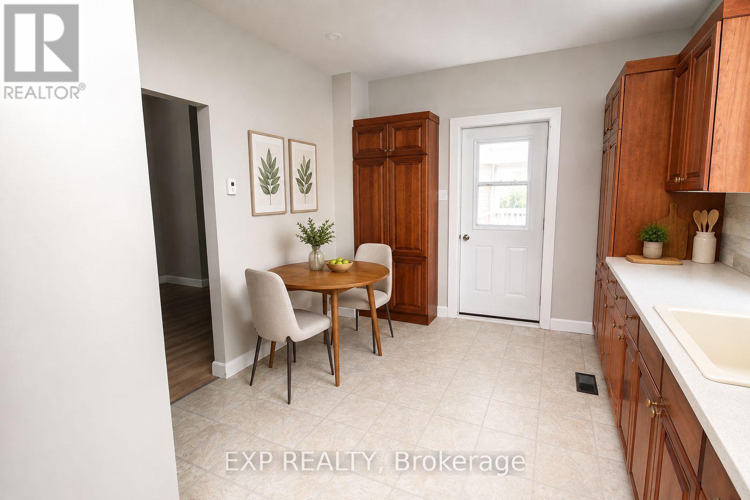 Residential Lease in North Stormont 5