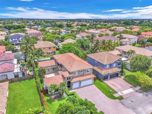 1927 Se 22nd Dr, Homestead, FL, 33035-1247 | Card Image