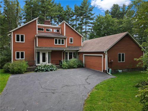 11360 Pine Acres Lane, Chesterland, OH, 44026 | Card Image
