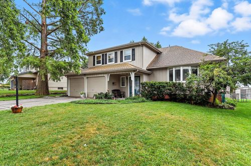 2303 Lloyd St, Bellevue, NE, 68005-2946 | Card Image