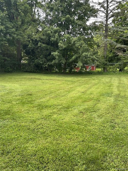 411 Crane St, Eaton Rapids, MI, 48827-1310 | Card Image