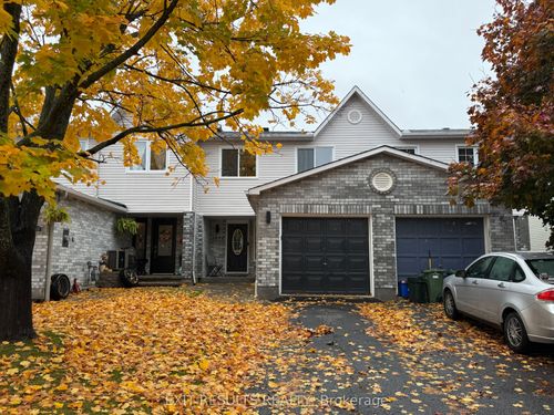 1090 Dianne Ave, Rockland, ON, K4K1G7 | Card Image