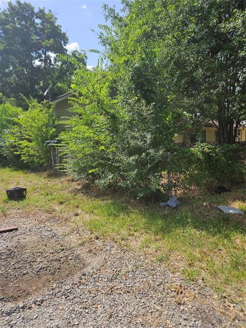 4266 Saint Vincent Ave, Shreveport, LA, 71108-3138 | Card Image