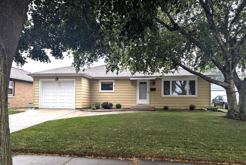 1844 N 22nd St, Sheboygan, WI, 53081-2234 | Card Image