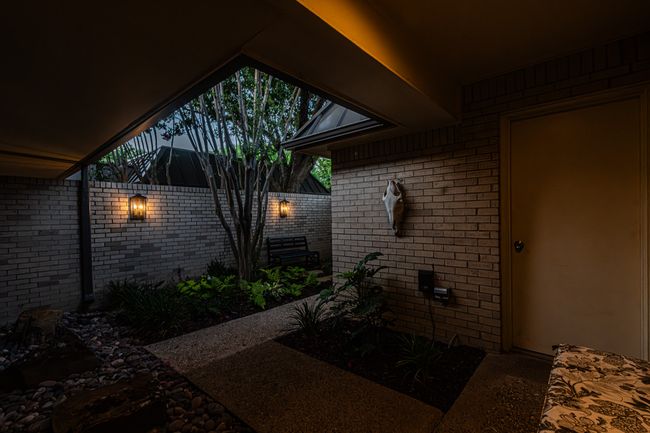 1214 Belle Pl, Home with 3 bedrooms, 3 bathrooms and null parking in Fort Worth TX | Image 25