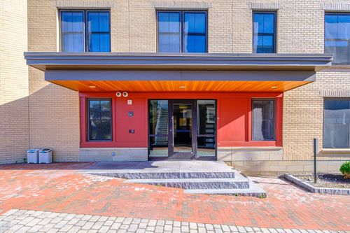 214-25 High Street, Portland, ME, 04101 | Card Image