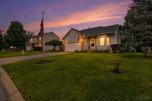 13 Heron Dr, Amelia, OH, 45102-1777 | Card Image