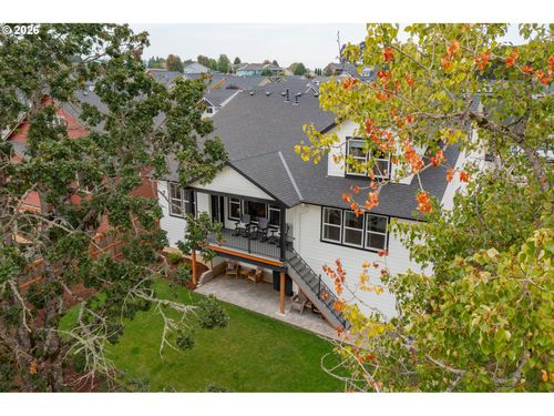 593 Ne Evergreen Ave, Dallas, OR, 97338 | Card Image