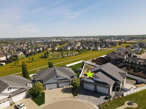 15 Rosse Pl, Sylvan Lake, AB, T4S0M7 | Card Image