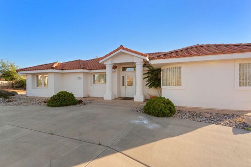 2054 Sanford Pl, St. George, UT, 84790-8082 | Card Image