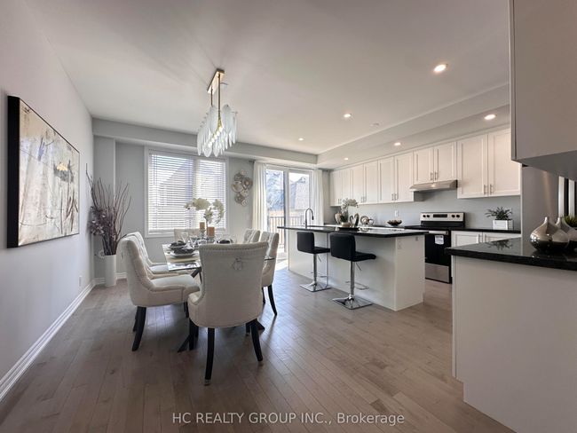 13 Guardhouse Cres, House attached with 4 bedrooms, 4 bathrooms and null parking in Markham ON | Image 5