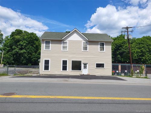 88 Monhagen Avenue, Middletown, NY, 10940 | Card Image