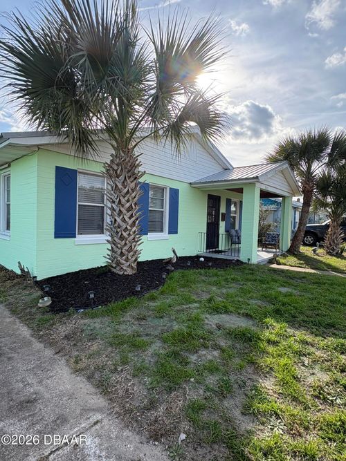 322 Euclid Ave, Daytona Beach, FL, 32118-3413 | Card Image