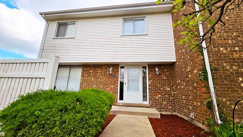 920 White Oak Ln, University Park, IL, 60484-3007 | Card Image