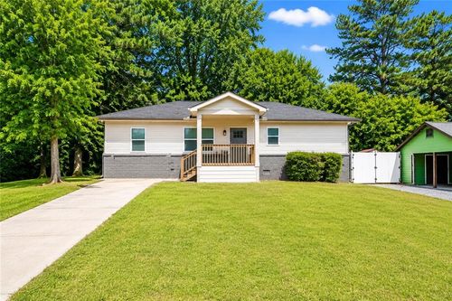 1639 Bridgeport Dr Nw, Atlanta, GA, 30318-3331 | Card Image