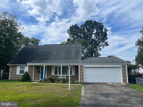 3506 Mullin Ln, BOWIE, MD, 20715-1622 | Card Image